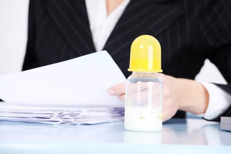 Este angajatorul obligat sa primeasca la munca o salariata care doreste sa beneficieze de stimulent de insertie?